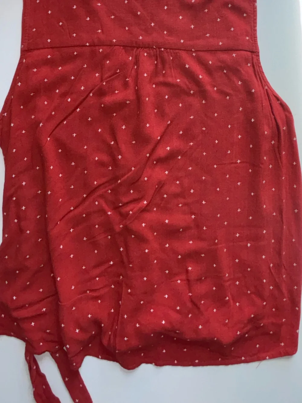 UNIVERSAL THREAD TOPS - Picture 5 of 10